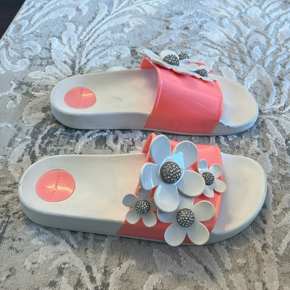 Marc Jacobs Sandal - Picture 3 of 5